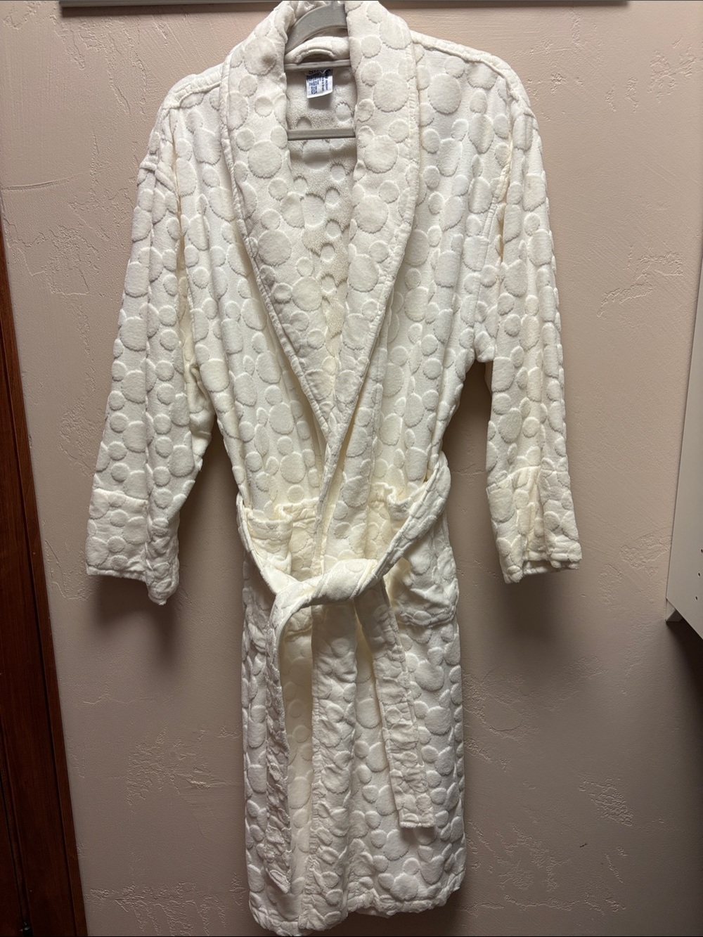 Disney Mickey Mouse Texture Cream Plush Robe